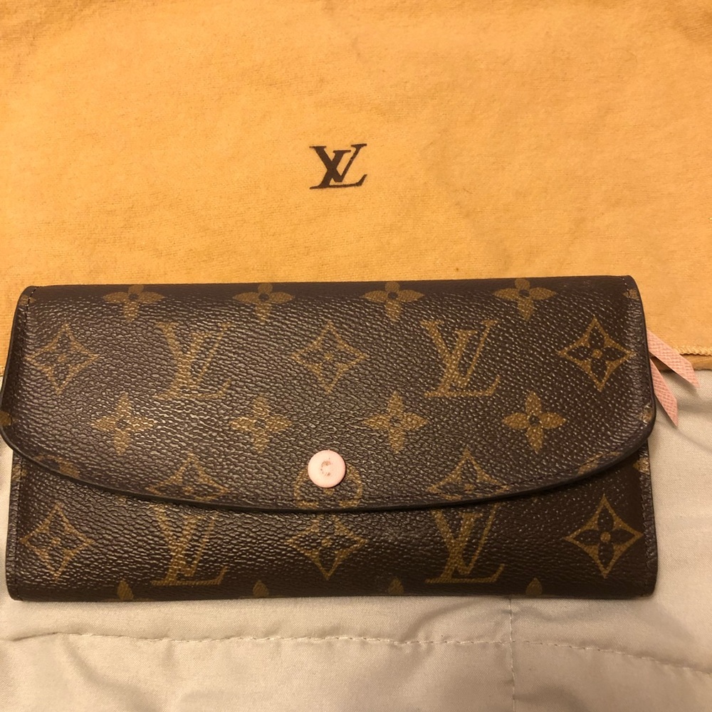 Louis Vuitton Emilie Wallet - Rose Ballerine
